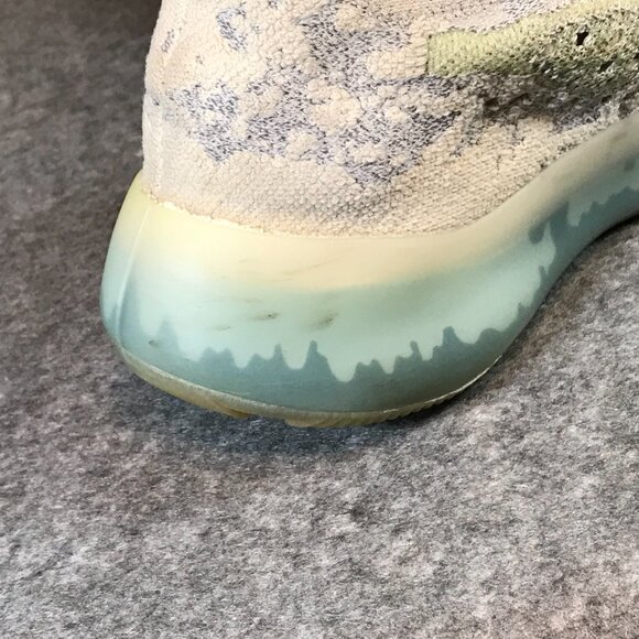 Adidas Yeezy Boost 380 Alien Blue GW0304 - Picture 13 of 15